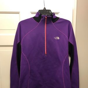 North face long sleeved half zip pullover